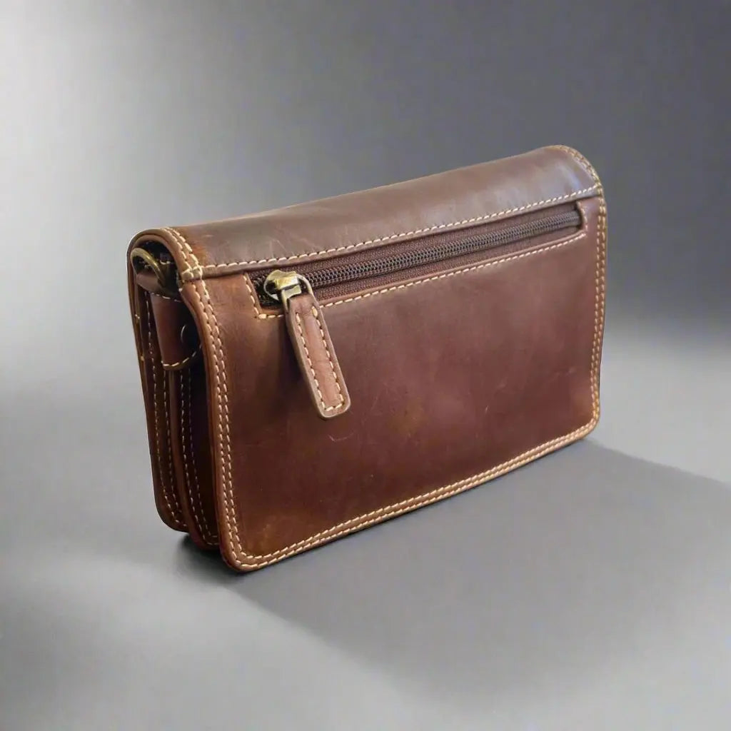 Rugged Earth Full-Grain Leather Organizer