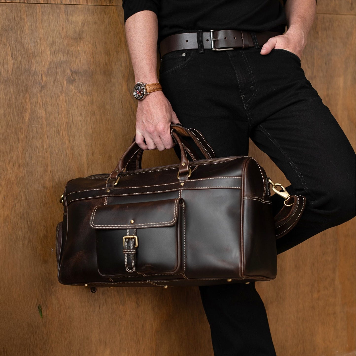 The Voyager Duffle — Brown Full-Grain Distressed Canadian Leather Duffle Bag