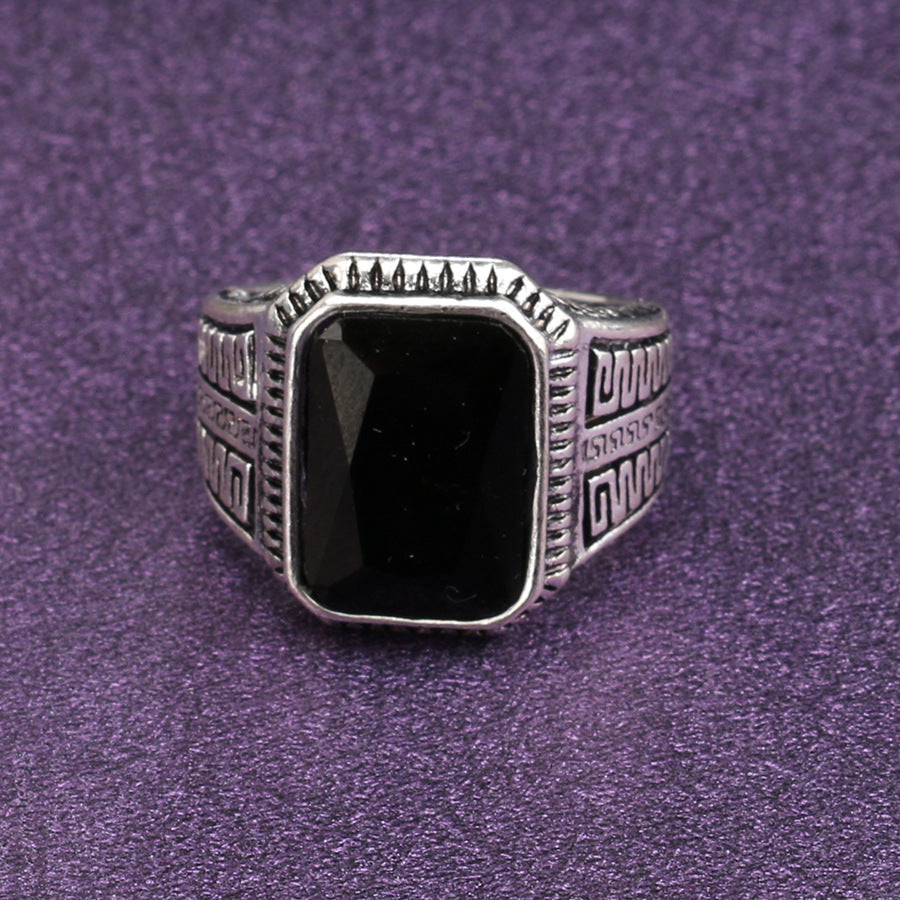 vintage men's ring with semi-precious stone black onyx rectangular bezel and engraved silver band